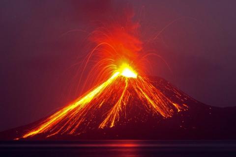 Mi történne, ha egyszerre törne ki az összes vulkán a földön?