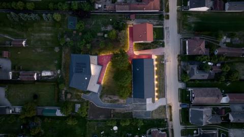 Világszínvonalú iskolaépítészet egy határmenti faluban: Szentpéterfa Általános Iskola