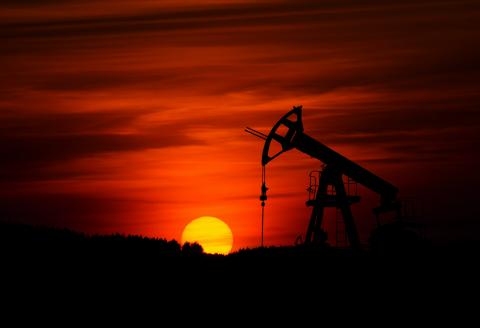 Az olajár-emelkedés feléleszti az inflációs szörnyeteget?