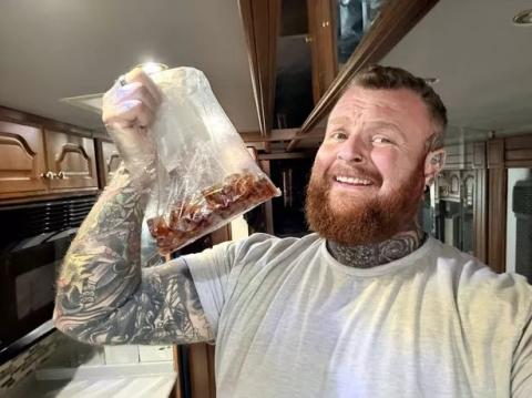 A sürgősségin kötött ki a férfi, miután megevett 3 kiló gumicukrot