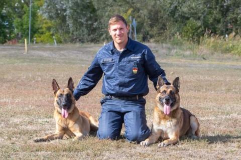 Dobogóra szagolták magukat