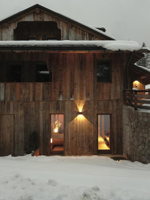 Kortárs alpesi menedék a Dolomitok szívében a Parisotto + Formenton Architetti tervezésében