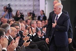 Papandreu: bizalmi szavazás letudva