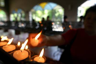 Meggyilkolt pszichológus - Több százan emlékeztek a bazilikánál   