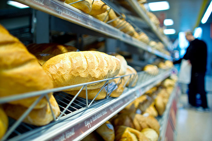 Magyar Pékszövetség: emelkedett a liszt ára, és várhatóan a kenyéré is nő