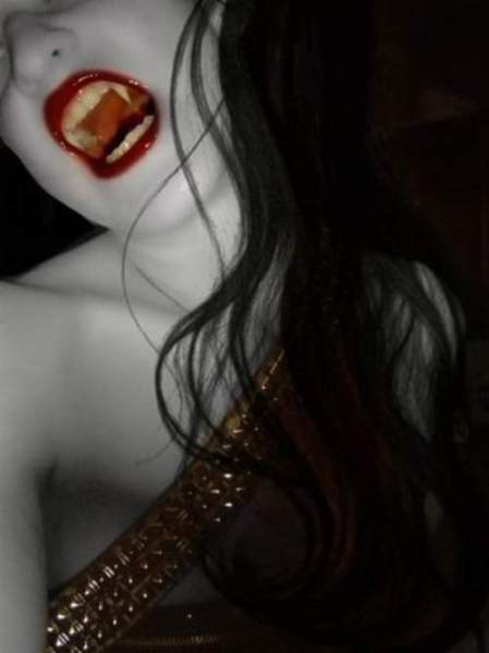 Vampire_girl5