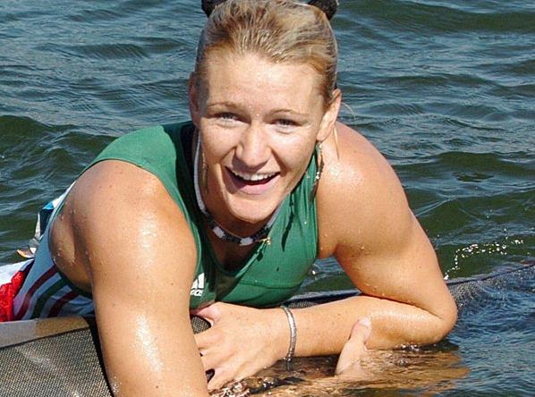 Janics Natasa nem magyar - nem szerb - hanem bulgár színekben indul!?