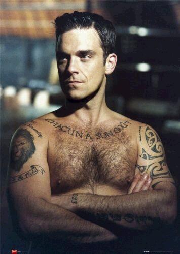 Robbie Williams a péniszéhez írt egy dalt - még a gyerekénél is jobban szereti a farkát...