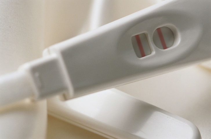 A terhességi teszt férfiaknak is hasznos eredményeket mutathat ki!