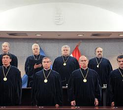 Alkotmánybíróság