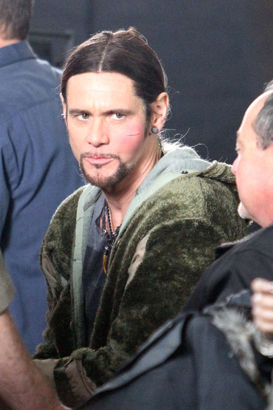 Jim Carrey tetkós-kigyúrt állat az új filmjében - nézd meg itt az előzetest