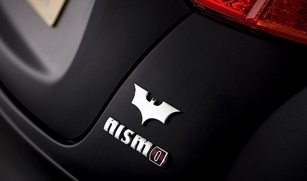 nissanjukebatmobil2