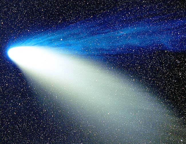 Fényesebb üstökös halad el mellettünk, mint a telihold