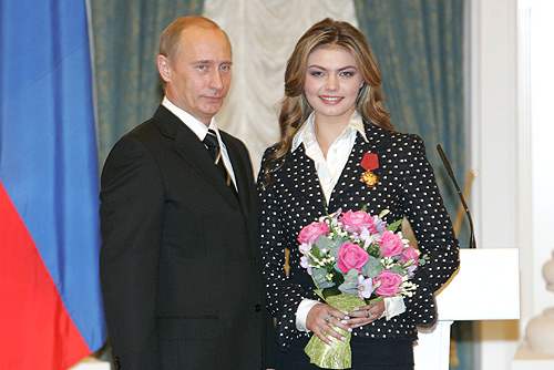 Putyin ismét apa lett szeretőjétől!