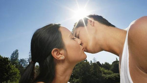 k&iacute;nai cs&oacute;kol&oacute;z&aacute;s p&eacute;nz&eacute;rt