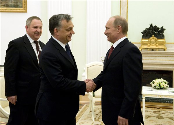 Szoros orosz-magyar együttműködést szorgalmazott Orbán Viktor Moszkvában