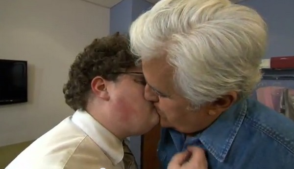 Bar Rafaeli csókolózópartnere férfit smárolt le!