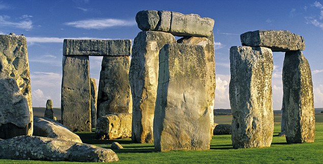 360 fokos virtuális Stonehenget építettek.