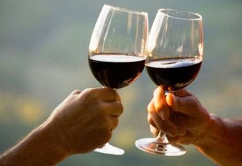 Szívroham után is megvéd a vörösbor | Hír.ma