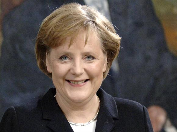 Merkel ki akarja tölteni hivatali idejét