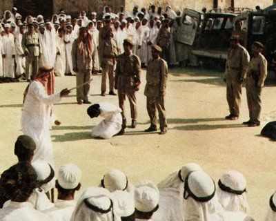 Szaúd-Arábiában hét embert ítéltek lefejezésre