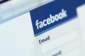 Büntethet a Facebookos poénok miatt a rendőrség