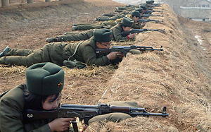 Készenlétben a teljes észak-koreai haderő