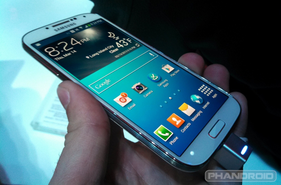 Végre megérkezett a Samsung Galaxy S4