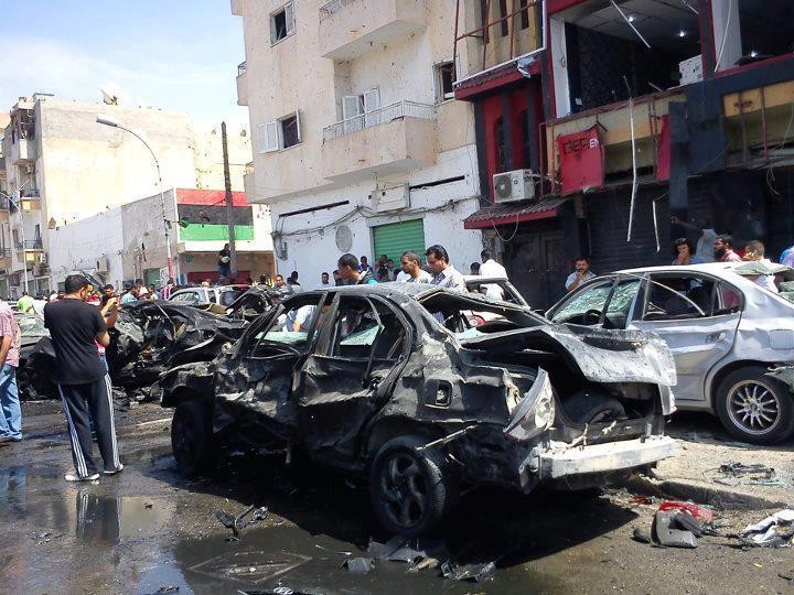 Autóba rejtett bomba robbant Líbiában