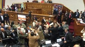 Verekedés tört ki a venezuelai parlamentben