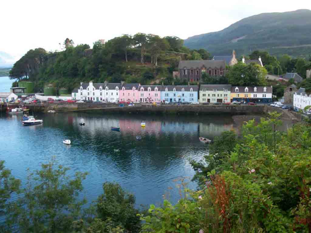 Loch Ness és a skót whisky hazája