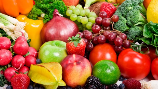 Zöldség- és gyümölcsszállítmányt semmisítettek meg Nógrádban