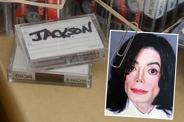 FBI akták szerint Michael Jackson 35 milliót fizetett ki a molesztált gyerekeknek