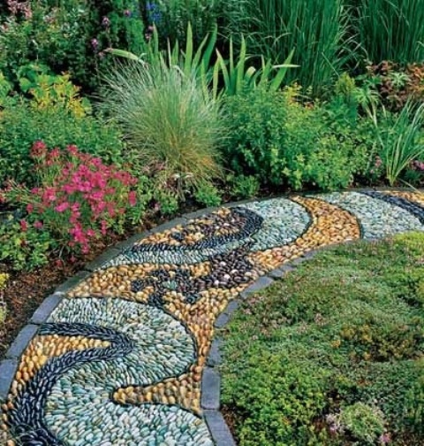 amazing-pebble-garden-paths-10