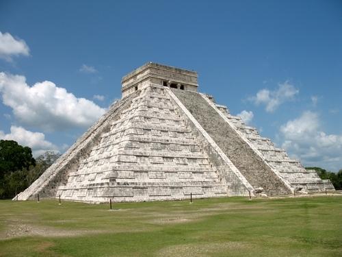 the-el-castillo-pyramid