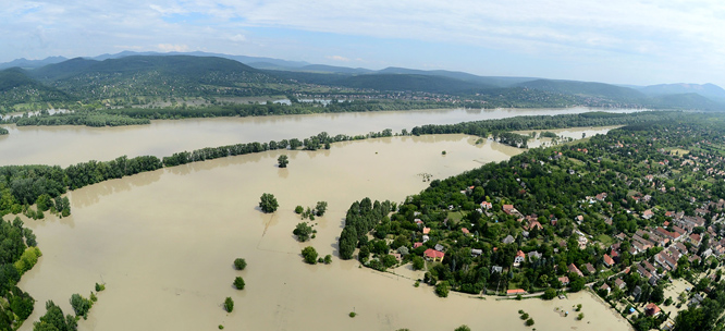 Árvíz - Nem várható újabb árhullám a Dunán