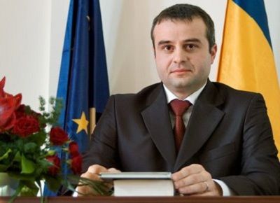 Székelyzászló-ügy - Öt polgármestert perelt be Kovászna megye prefektusa