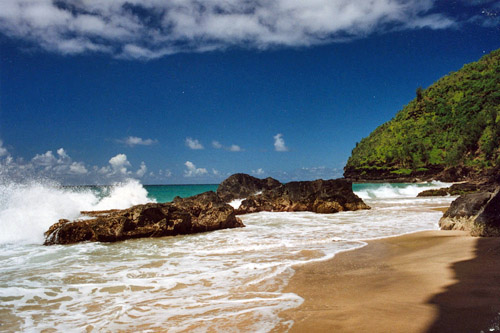 hawaii_hanakapiai_beach_na_pali_kauai