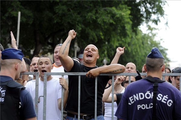 Budapest Pride - Ombudsman: a rendőrségnek a rendezvényről távozók védelmét is biztosítania kell