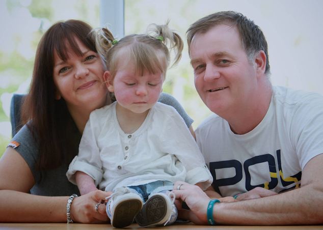 MATILDA CALLAGHAN WITH MUM REBECCA AND DAD PAUL.PICTURE: WORLDWIDEFEATURES.COM