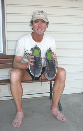 Húsz hónap alatt futotta körbe a Földet egy ausztrál férfi