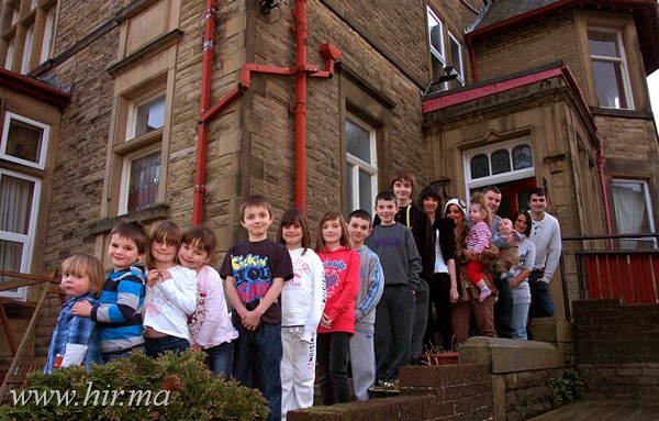 A tizenhetedik gyereket várja a legnagyobb brit család