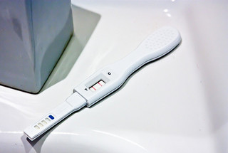 Nagy a kereslet a pozitív terhességi teszt iránt