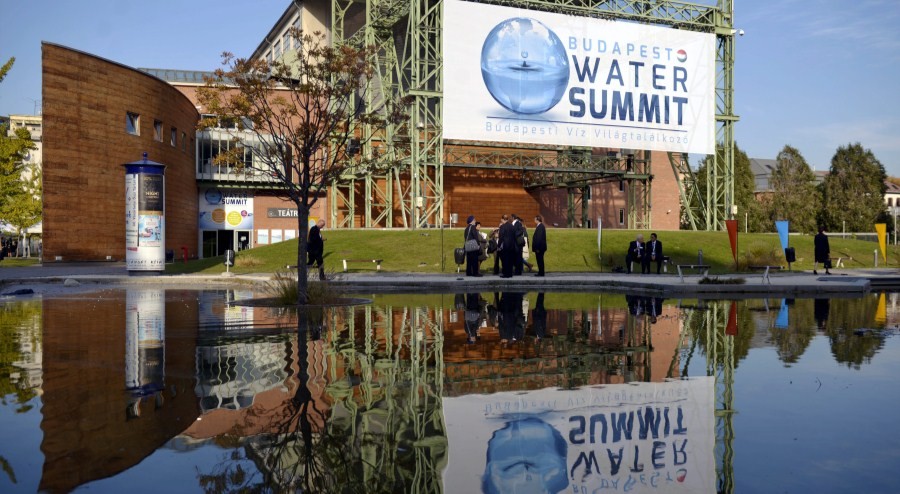 Víz-világtalálkozó - Szingapúri szakértő: a politikai vezetők elkötelezettsége kulcsfontosságú a fenntartható fejlődés megvalósításában