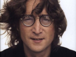 John-Lennonın-Kravatına-3000-Pound_002993700-1377526835-624x468