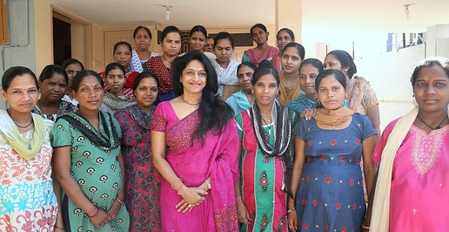Gyermekgyárat nyit egy indiai doktornő