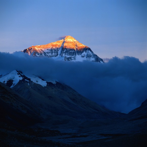 Lavina ölt meg négy embert a Mount Everesten