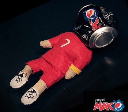 Pepsi-faz-campanha-triste-onde-atropela-Cristiano-Ronaldo2