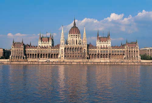 budapest-parlament-d0000BF91ae1479d20ee7