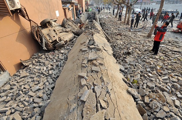 Pipeline explosion in Qingdao, China - 22 Nov 2013